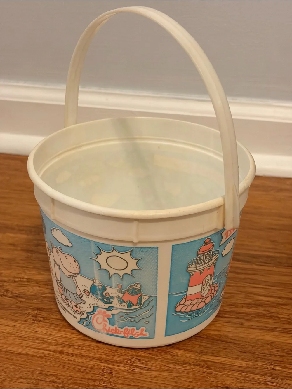 Chick-Fil-A Busy World of Richard Scarry 1993 Vintage Meal Bucket Pail 90s Kid